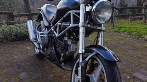 Ducati Monster 600 Dark (1998 - 01) 