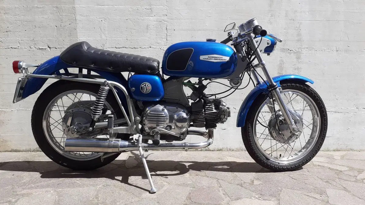 Aermacchi Harley-Davidson   (3)