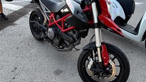 Ducati Hypermotard 796 (2012) 