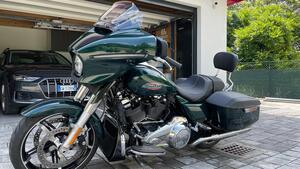 Harley-Davidson Street Glide (2024 - 25) 