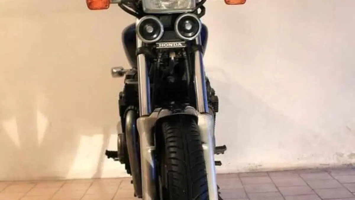 Honda   (2)