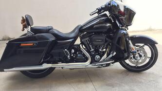 Harley-Davidson 1800 Street Glide (2016 - 17) - FLHXSE usata