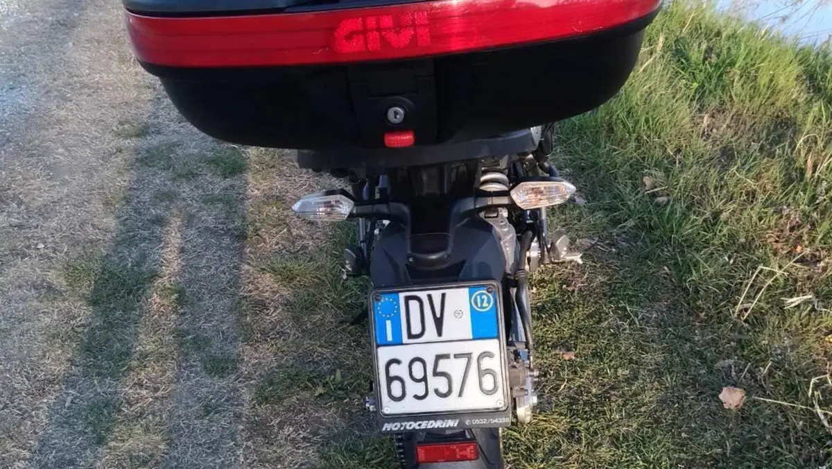 Kawasaki Versys 650 (2010 - 13)  (4)