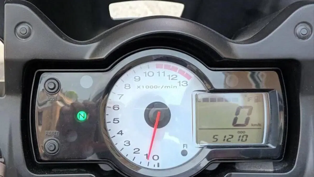 Kawasaki Versys 650 (2010 - 13)  (5)