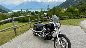 Harley-Davidson 1584 Rocker C (2009 - 11) - FXCWC usata