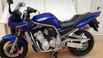 Yamaha FZS 1000 Fazer usata