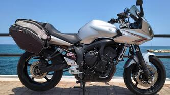 Yamaha FZ6 Fazer S2 (2006 - 11) usata