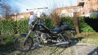 Moto Guzzi Nevada 750 Club (1998 - 01) usata