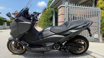 Yamaha T-Max 560 (2020 - 21) usata