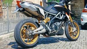 Aprilia Dorsoduro 1200 ABS (2012 - 15) 