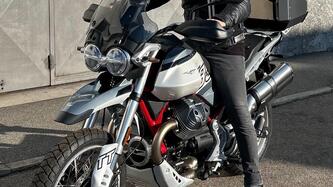 Moto Guzzi V85 TT (2024 - 25) usata