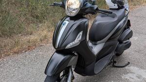 Piaggio Beverly 350 SportTouring ie ABS (2011 - 17) 