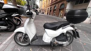 Piaggio Fly 100 