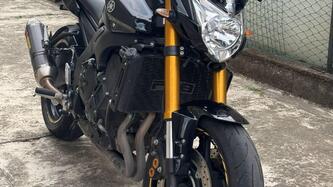 Yamaha FZ8 (2013 - 16) usata