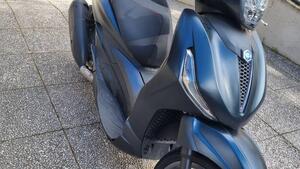 Piaggio Beverly 300 Hpe (2021) 