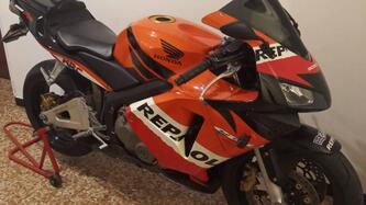 Honda CBR 600 RR (2003 - 04) usata