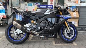 Yamaha YZF R1 M (2017 - 19) 