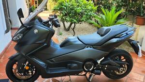 Yamaha T-Max 560 (2022 - 24) 