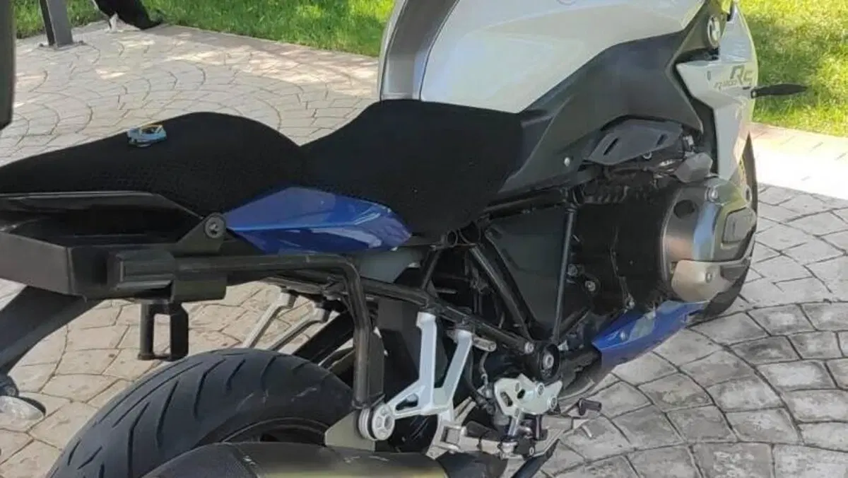 Bmw R 1200 RS (2015 - 16)  (4)