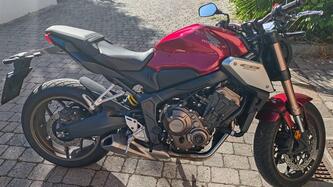 Honda CB 650 R (2021 - 23) usata