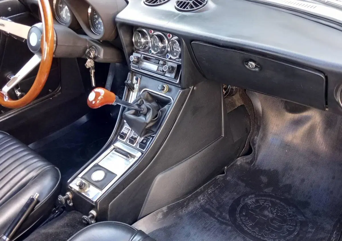 Alfa Romeo Spider 2000 veloce  (19)
