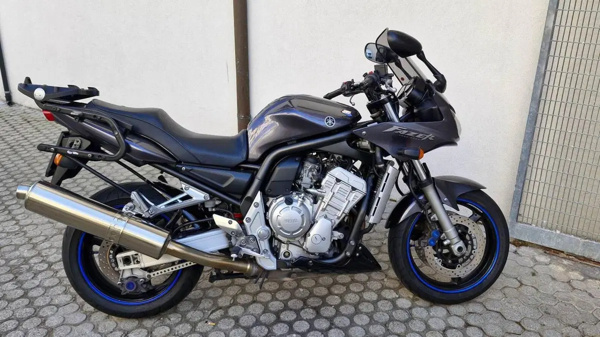 Yamaha FZS 1000 Fazer 