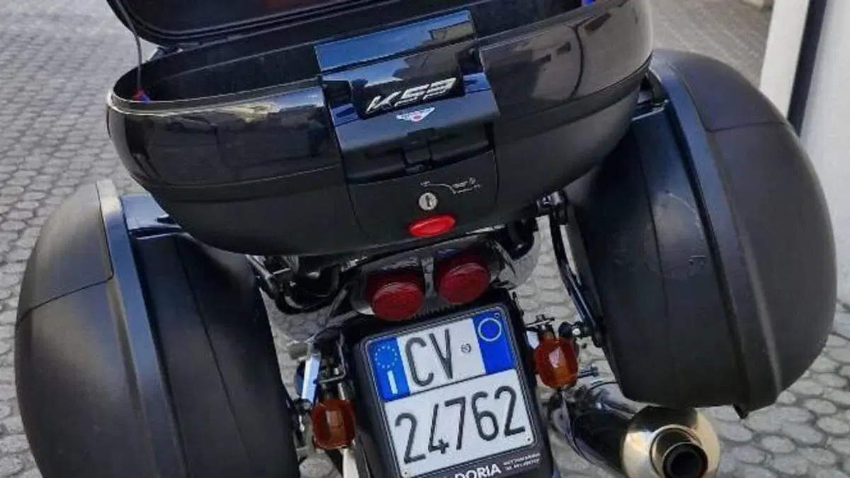 Yamaha FZS 1000 Fazer  (6)