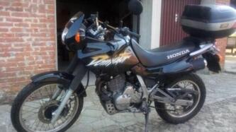 Honda NX 650 Dominator (1996 - 02) usata