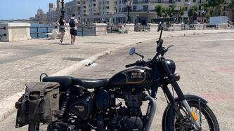 Royal Enfield Classic 500 EFI Tribute (2021) usata