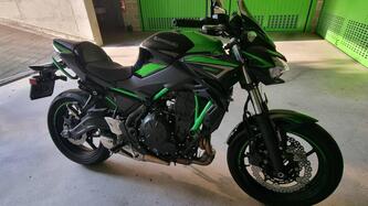 Kawasaki Z 650 (2021 - 24) usata