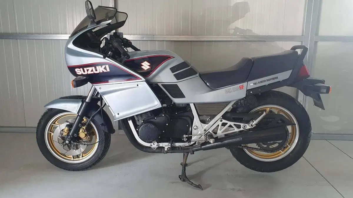 Suzuki   (5)