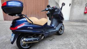 Piaggio X8 400 i.e. 