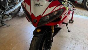 Yamaha YZF R1 (2007 - 08) 