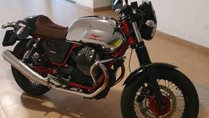 Moto Guzzi V7 II Racer (2015 - 17)