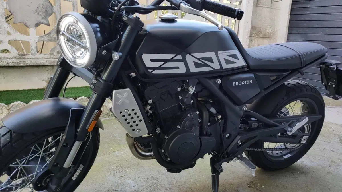 Brixton Motorcycles Crossfire 500 X (2021 - 26) 