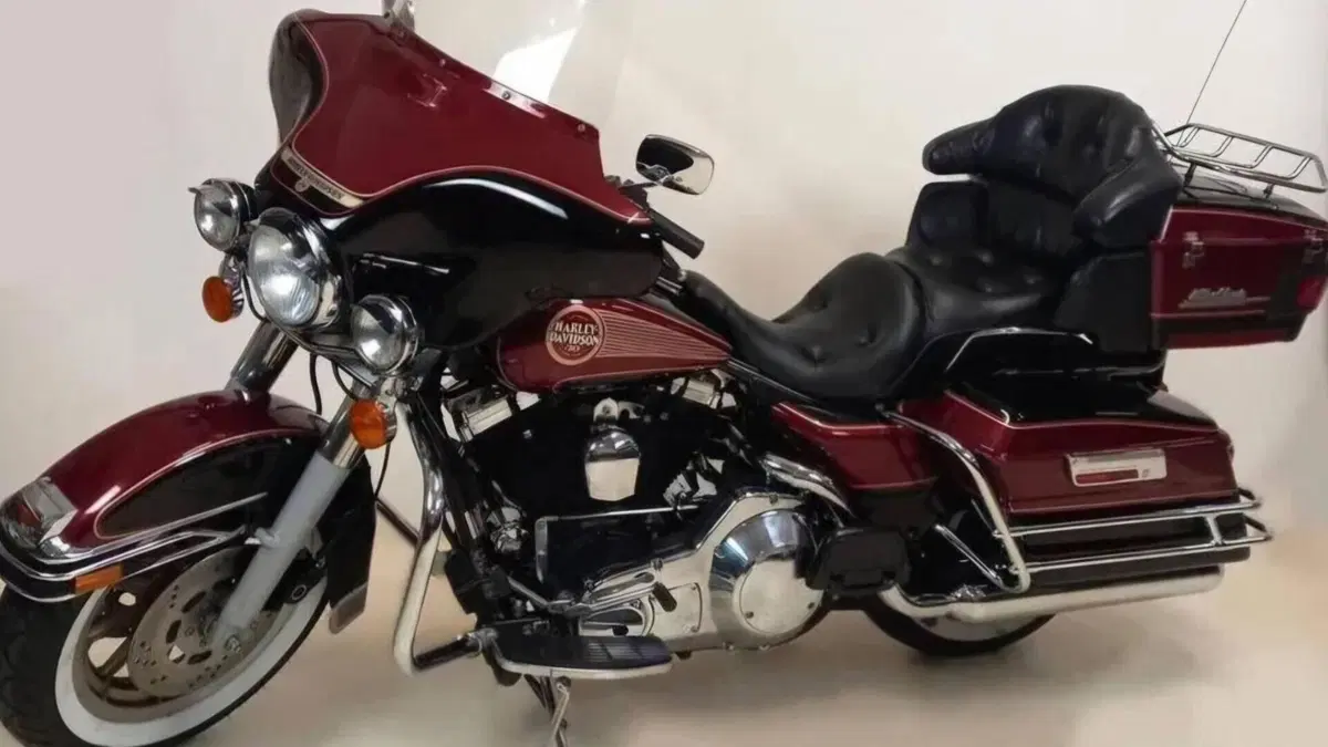 Harley-Davidson 1340 Electra Glide Ultra Classic (1994 - 98) - FLHTCU  (11)