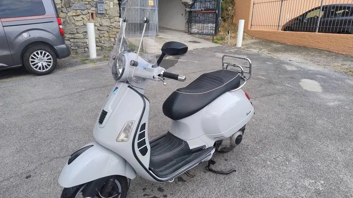 Vespa GTS 250 i.e. 