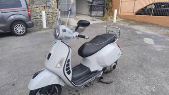 Vespa GTS 250 i.e. usata