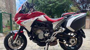 MV Agusta Turismo Veloce 800 Lusso (2014 - 16) 