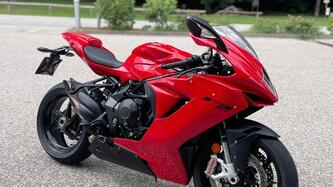 MV Agusta F3 800 Rosso (2021 - 23) usata