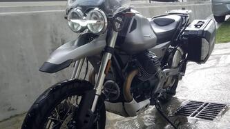 Moto Guzzi V85 TT (2019 - 20) usata