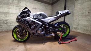 Honda CBR 600 RR (2003 - 04) 