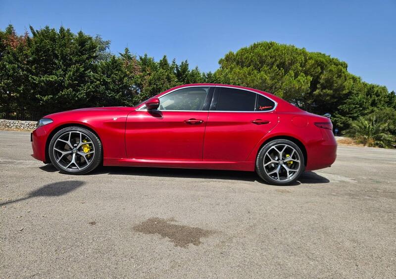 Alfa Romeo Giulia 2.0 Turbo 200 CV AT8 Ti