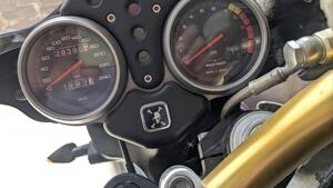 Moto Guzzi V11 Le Mans (2001 - 06) 