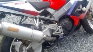 Honda CBR 900 RR Fireblade (2000 - 01) 