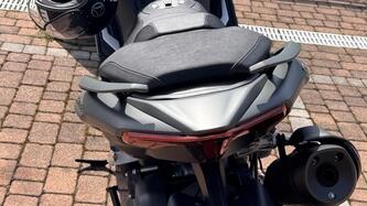 Yamaha T-Max 560 (2025) usata