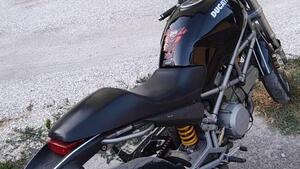 Ducati Monster 620 I.E (2002) 