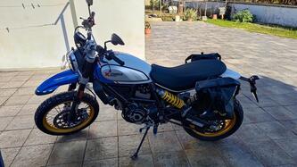 Ducati Scrambler 800 Desert Sled (2021 - 22) usata