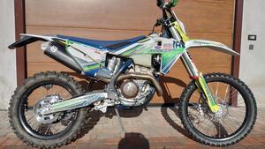 Husqvarna FE 250 (2021) 
