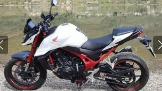 Honda CB 750 Hornet (2023 - 24) usata